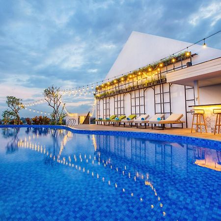 Rv Hotel Gianyar Ubud Exterior foto