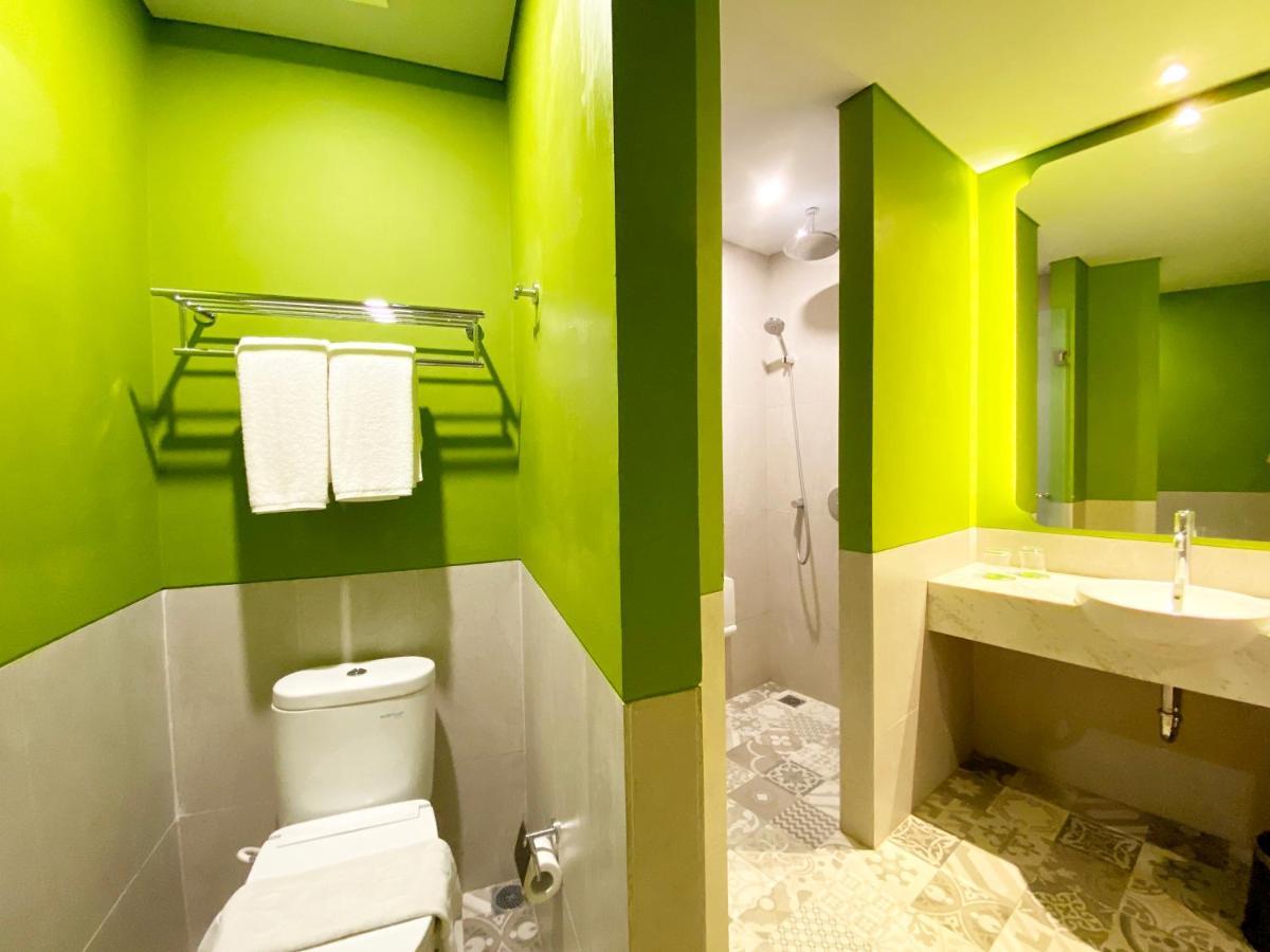 Rv Hotel Gianyar Ubud Exterior foto